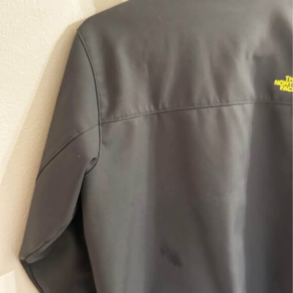 Youth North Face Jacket (SIZE 14/16) - Picture 4 of 4